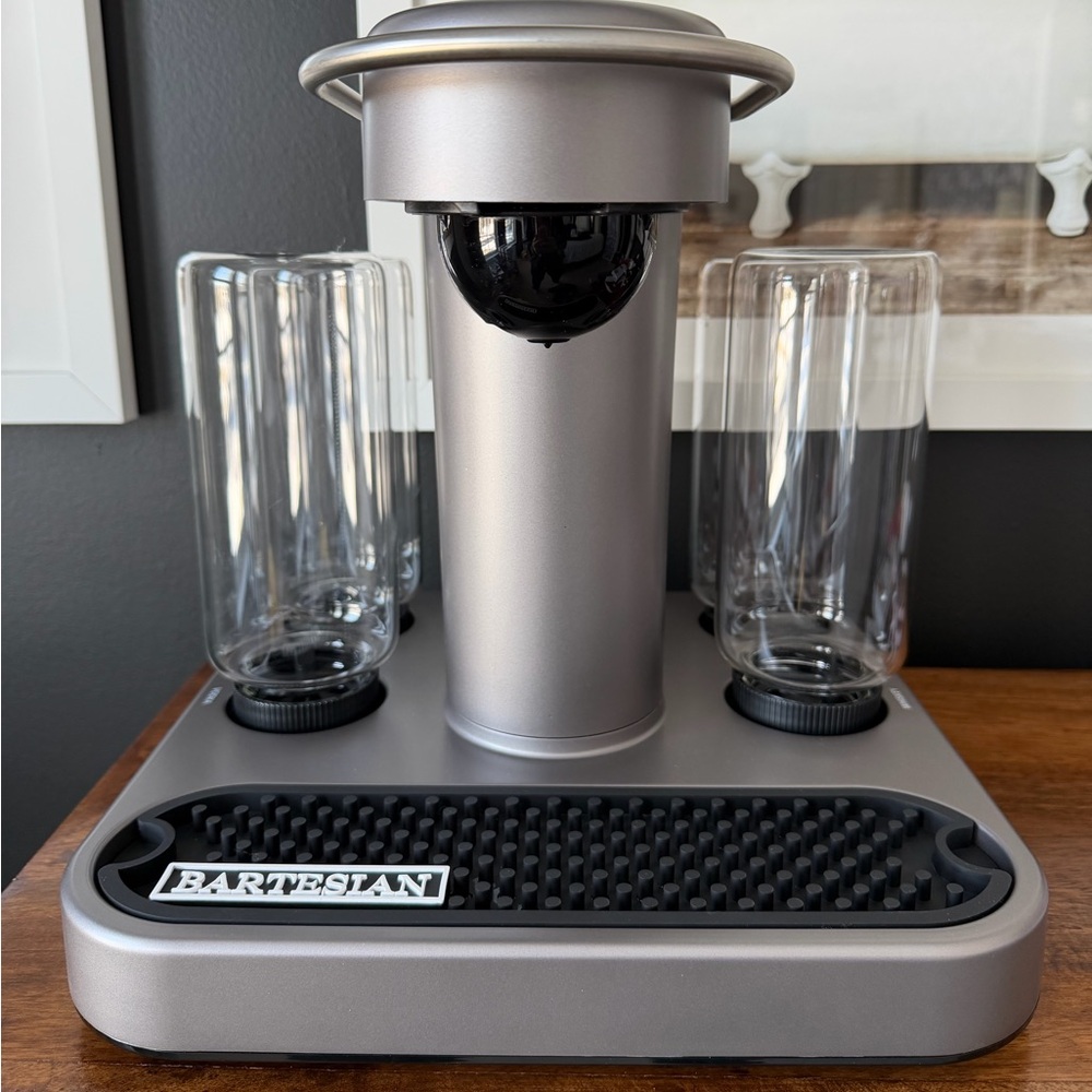 Bartesian Cocktail Maker